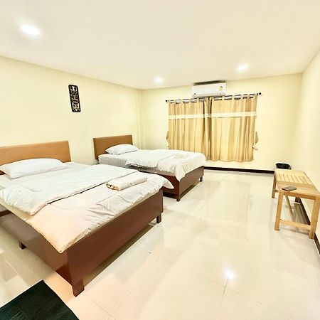 Baan At Khaosan Hostel Бангкок Экстерьер фото